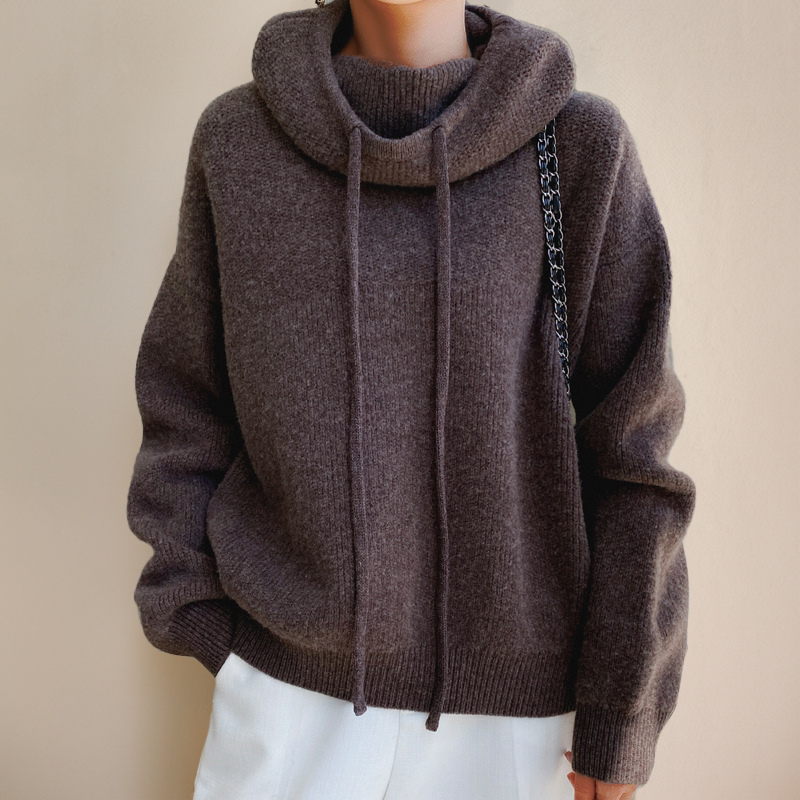 Bella | Cozy Hooded Pullover Style